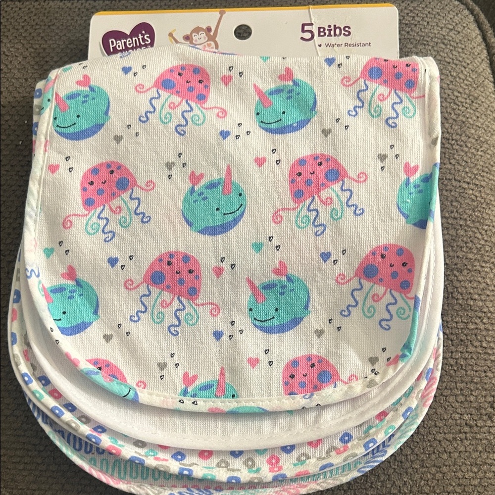 Parent’s Choice 5 Multicolor Baby Bib Set